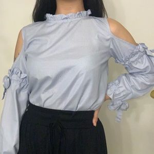 BOOHOO striped cold shoulder tie sleeve blouse